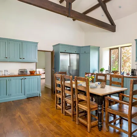 Tatil Evi Bank Barn, Wreay *