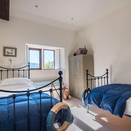 Nyaraló Bank Barn, Wreay